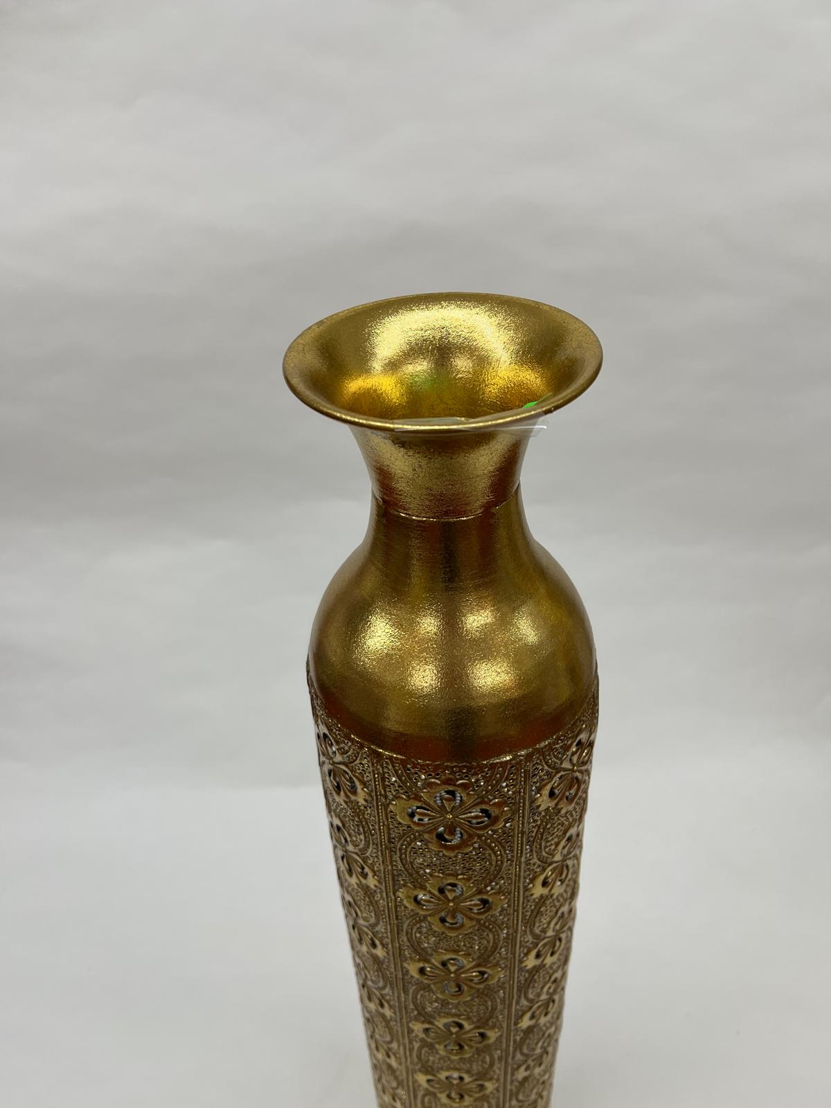 Vaza Decorativa din Metal