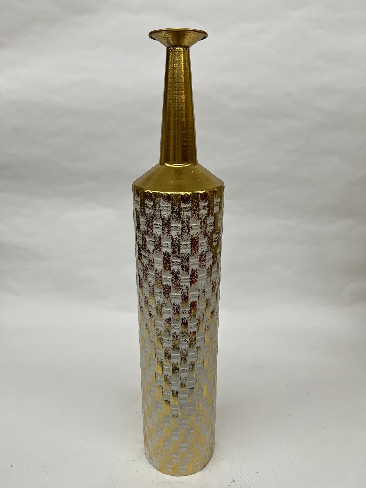 Vaza Decorativa din Metal
