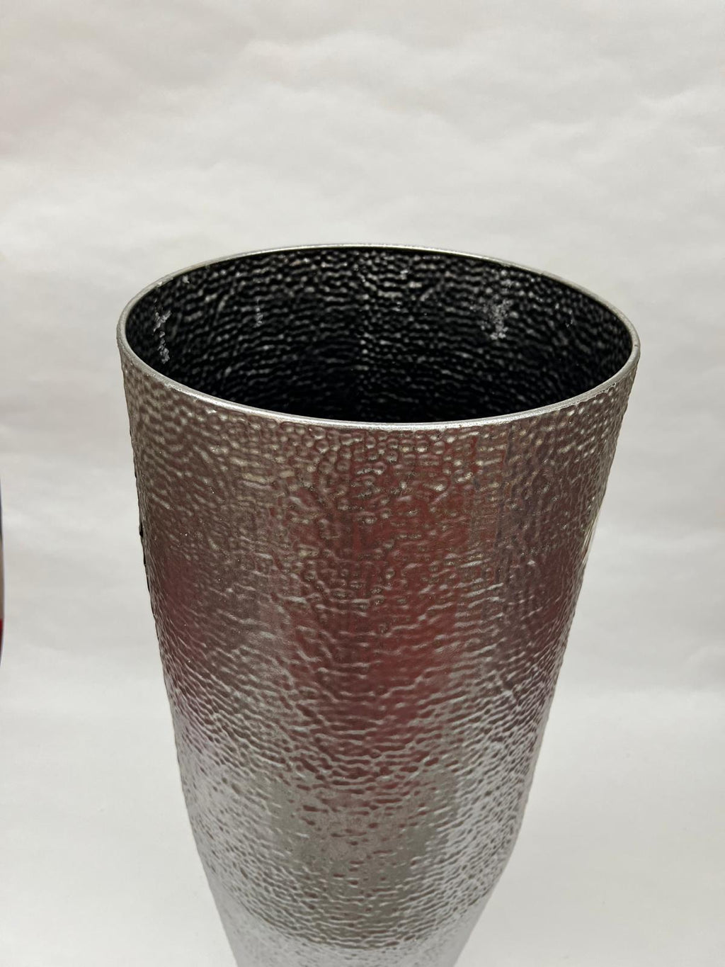 Ghiveci Decorativ din Metal