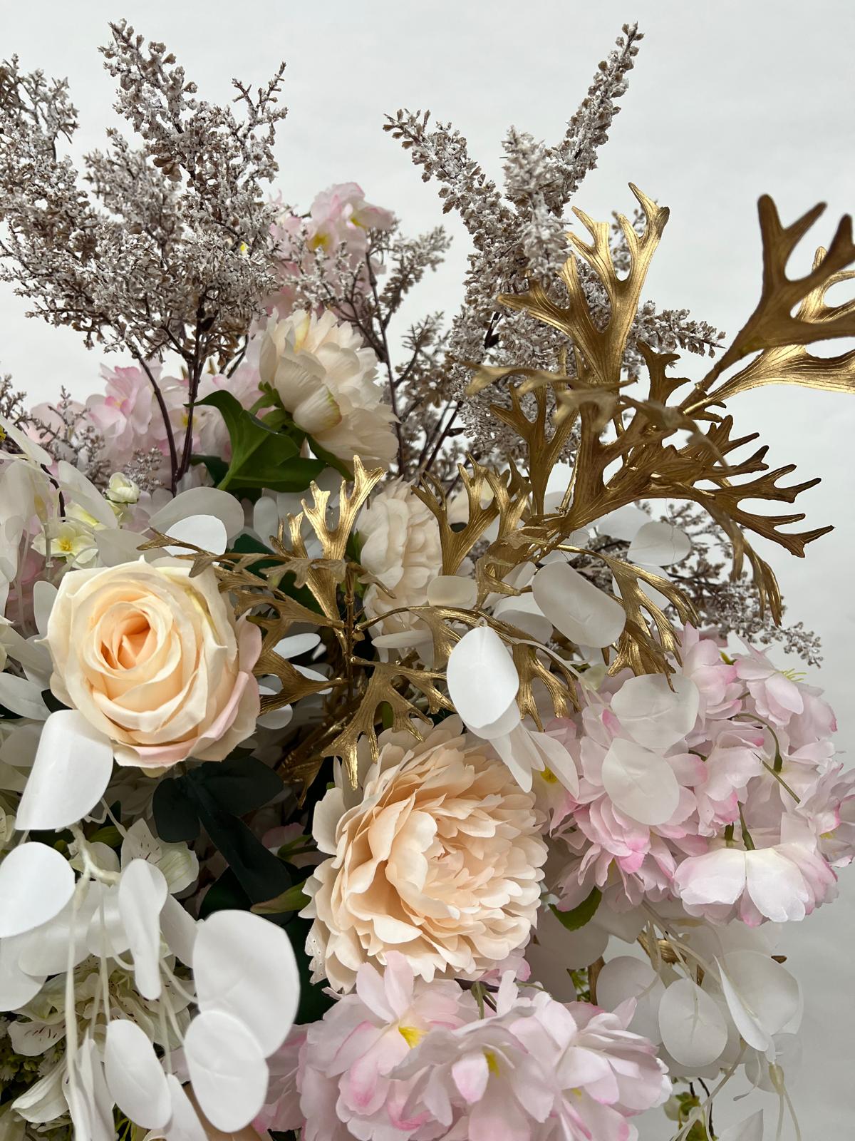 Aranjament Floral