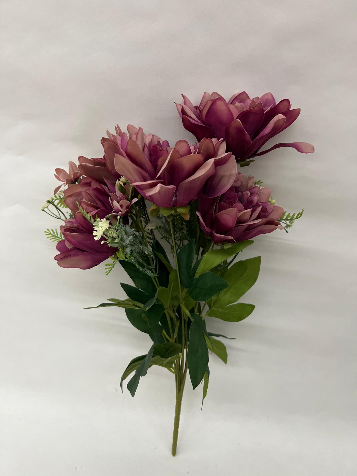 Dalie Buchet cu Verdeata